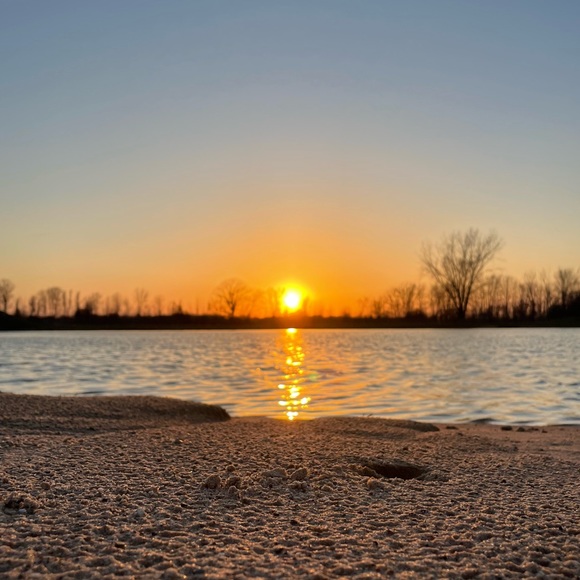 LIVE LISTING!!! - Picture 7 of 7